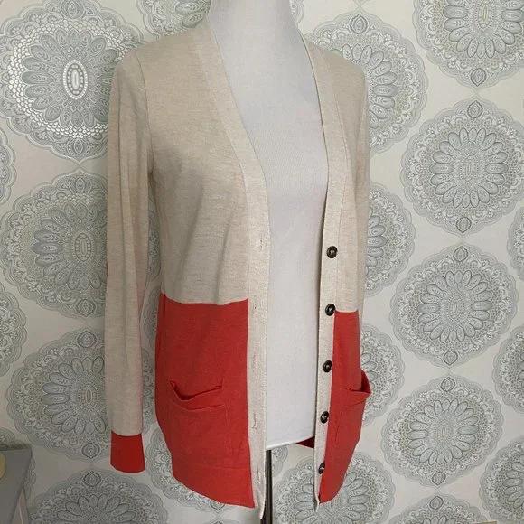 Button Down Sweater w/ Heart Detail - Picture 5 of 8